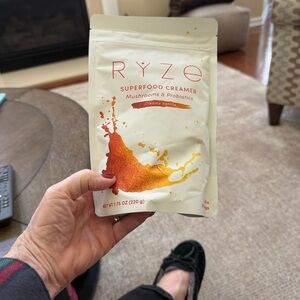 RYZE Superfood Creamer with Mushrooms